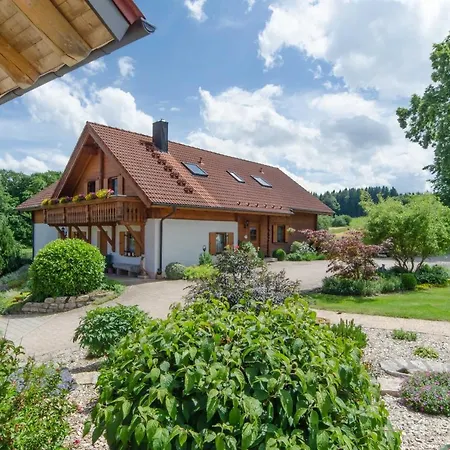 Heumanns Blockhaeuser Am Wald